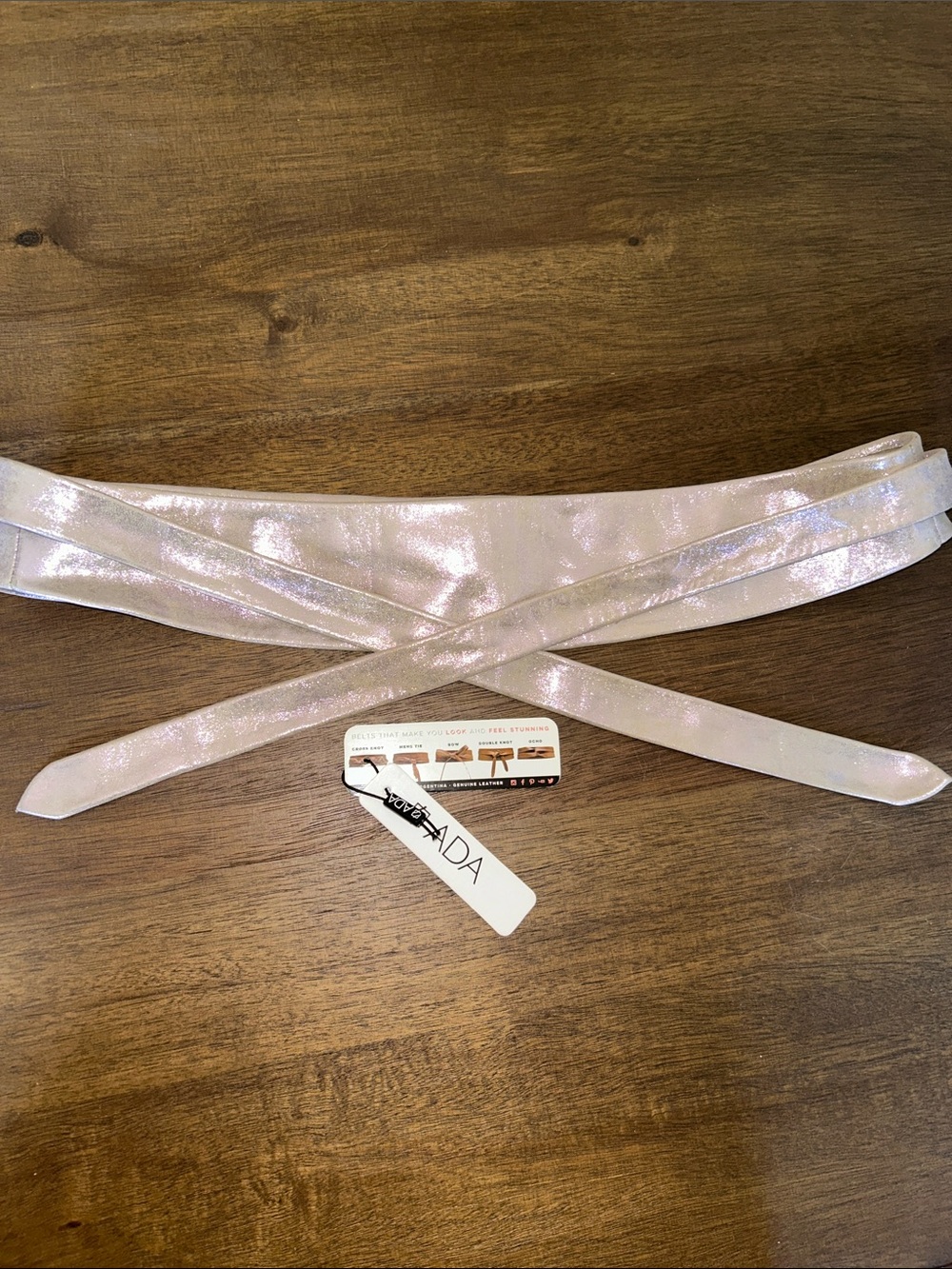 Ada leather wrap belt retro 80’s style. One size.